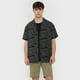 thumbnail image 2 of Guayabera Hombre Viscosa Poli Color Negra Corona, 2 of 5