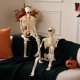 thumbnail image 3 of Decoración de esqueleto de Halloween JOYIN 91 cm, set posable de 2 piezas, 3 of 8