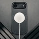 thumbnail image 3 of Funda TORRO para iPhone 17 Air de cuero con MagSafe – Negra, 3 of 6