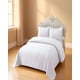 thumbnail image 3 of Quilt Cubrecama De Verano King Con Pompon Color Blanco, 3 of 4