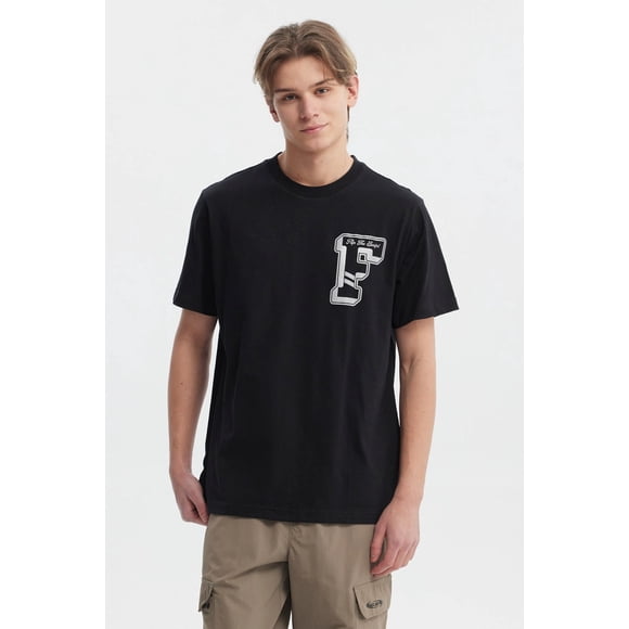 Polera Hombre Regular Fit Letra Negro