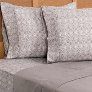 Genérico - Set 2 Juegos Sabanas 1.5 Plaza Plumetti Combinada