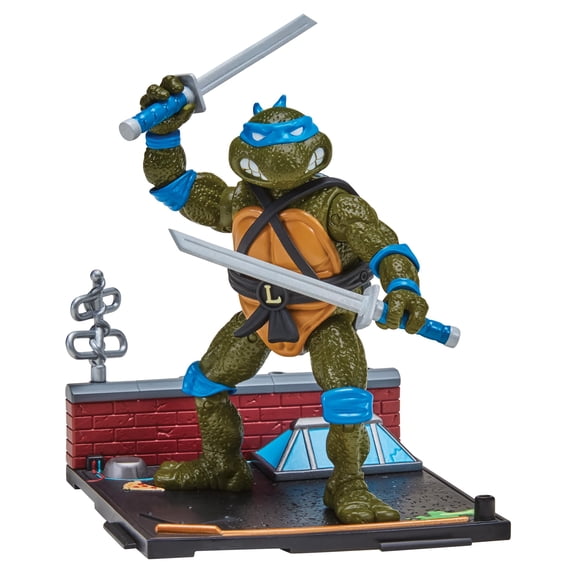 Figura de Acción Leonardo de las Tortugas Ninja Remasterizada 10 cm