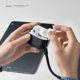 thumbnail image 3 of Estuche de silicona negro inalámbrico para AirPods Pro 2 de elago, 3 of 7