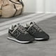 thumbnail image 2 of Zapatilla New Balance 574 V3 para mujer negro/blanca - 8.5US, 2 of 7