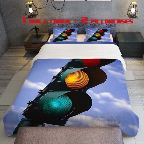 A 3pcs bedding Featuring a Traffic Light Theme with a Yellow Light Indicating a Stop Signal Includes a Duvet Cover And Two Pillowcases