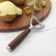thumbnail image 4 of Pelador de alimentos Sur La Table con mango de madera de nogal, 4 of 7