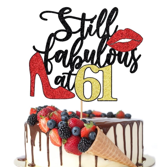 La decoración de tarta Crseniny sigue siendo fabulosa en la fiesta de cumpleaños de los 61