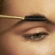 thumbnail image 5 of Tijeras y brochas para moldear cejas Tweezerman, 5 of 5