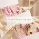 thumbnail image 4 of Caja de regalo Rsgift 34x23x10 cm con cierre magnético, color blanco, 4 of 6