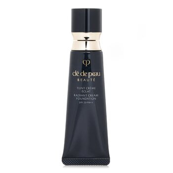 Crema radiante Foundation Cle De Peau con factor de protección solar 25 #I10