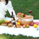 thumbnail image 3 of Cesta de picnic ZORMY de mimbre con forro extraíble para 2 personas, 3 of 7