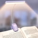 thumbnail image 1 of Lámpara Glocusent, 26 LED, recargable, para libros, con clip, 1 of 8