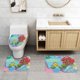 thumbnail image 2 of Ariel Junior Juego de 3 alfombras de baño de coral fleece: tapete de baño + alfombra de inodoro en forma de U + funda de tapa de inodoro en forma de O, 2 of 6