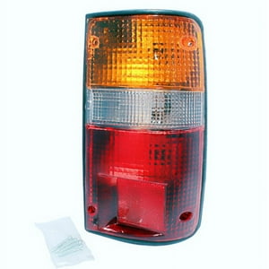 Repuestos Del Sol - Farol Trasero Derecho Toyota Hilux 2.4 22Re Rn106 Sohc 8 Valv 4Wd 1993 1997