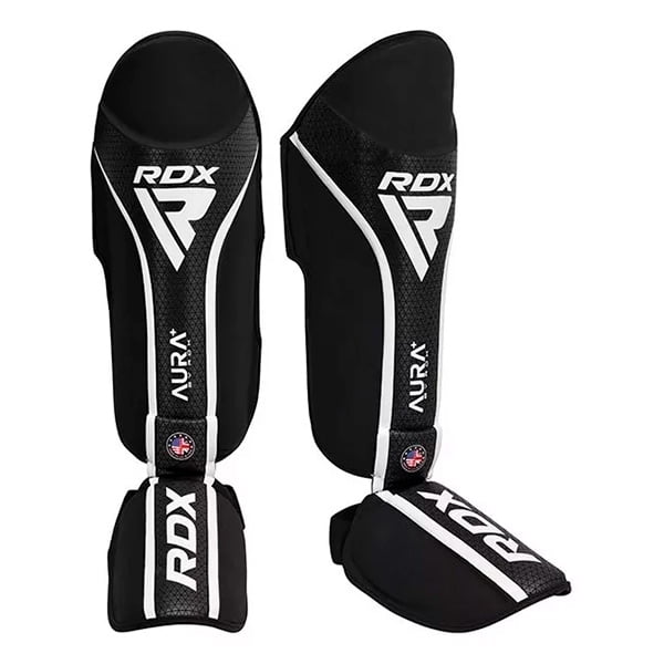 Rdx - Canilleras - Aura T17 Black - Shin Instep - Talla Xl - Sgr-t17b