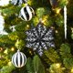 thumbnail image 4 of Set de 106 adornos navideños SHareconn - Bolas irrompibles, 4 of 6