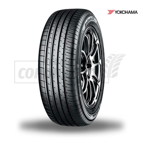 Neumático 215/65 R17 Yokohama Bluearth Ae61 Ht . V-99 Xl
