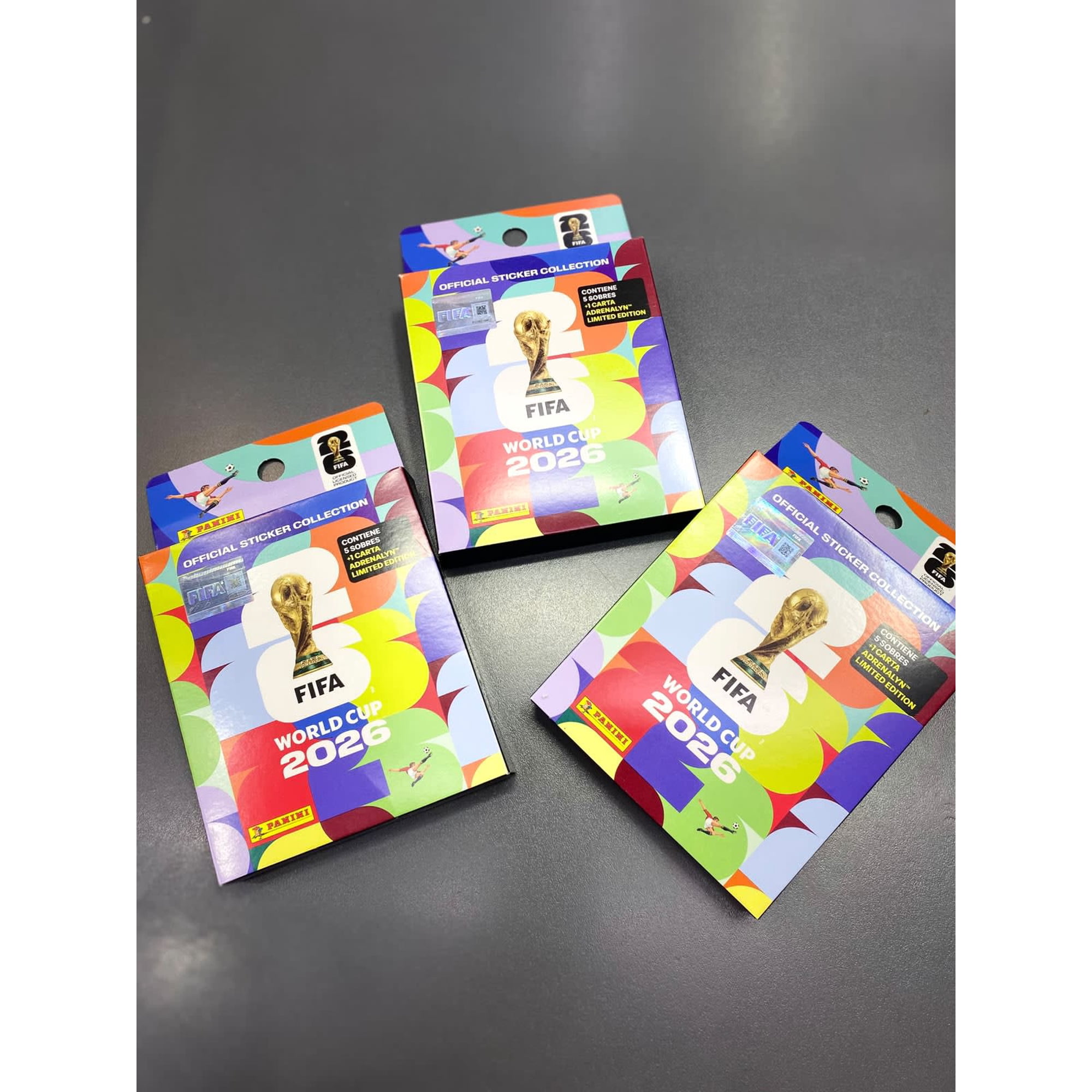 Blister Pack 5 Sobres Álbum + 1 Carta Limited Edition Coleccionable De Regalo Mundial Fifa 2026 Panini