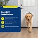 thumbnail image 2 of Puerta para perros y gatos PetSafe Freedom, marco duradero de aluminio, 2 of 7