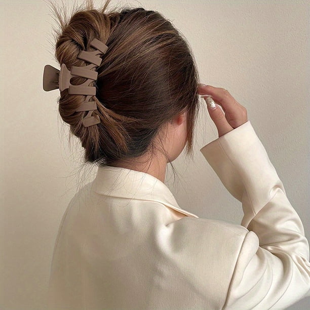 Oversize Non-Slip Hair Claw Clips - Perfect for Thick Hair Accessories!
