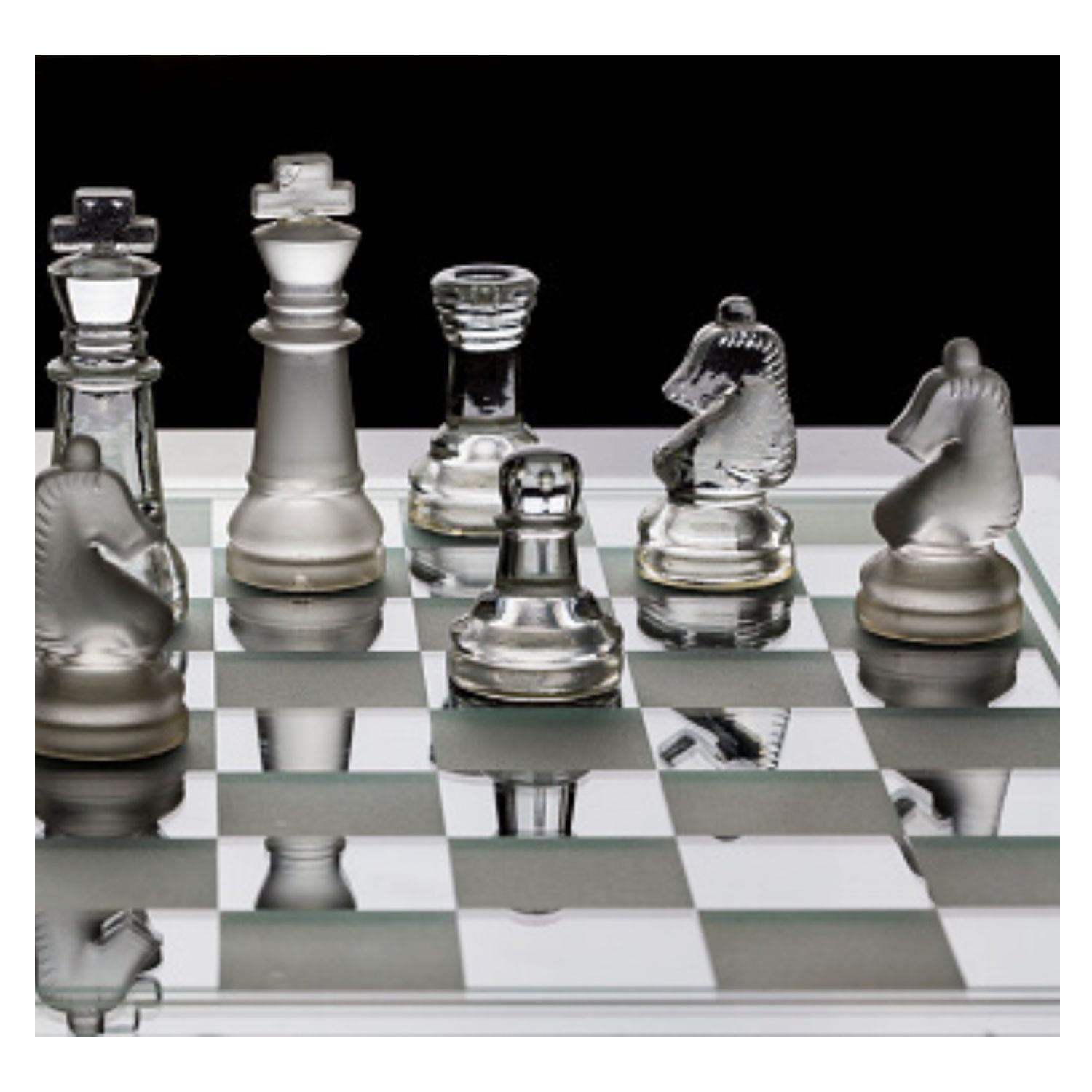 Invencible.cl - 𝗔𝗝𝗘𝗗𝗥𝗘𝗭 𝗖𝗥𝗜𝗦𝗧𝗔𝗟 𝟯𝟱𝗫𝟯𝟱 𝗖𝗠𝗦 Ajedrez Cristal 35x35 Cms Mx02 Cristal Vidrio