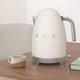 thumbnail image 2 of Hervidor eléctrico Smeg 50's Retro 1.7 L de acero inoxidable crema, 2 of 6