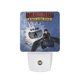 thumbnail image 1 of Dragones: Carrera al Borde Luz nocturna LED con sensor de anochecer a amanecer para dormitorio, baño, pasillo, escaleras - Lámpara LED nocturna de enchufe, 0.5W - 1 pieza, 1 of 6