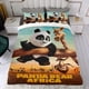 thumbnail image 4 of Oso Panda en África Conjunto de sábanas temático, trío de piezas, cómodo y amigable con la piel, diseño único, regalo de decoración para el hogar para familiares, amigos y fans,135cm *200cm, 4 of 6