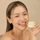 thumbnail image 3 of Crema Axis-Y Glow Correctora de Manchas 50ml con Alfa-Arbutina y Niacinamida, 3 of 4