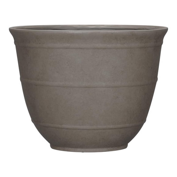 Maceta L&G Brighton de poliresina color moca, 24,4 x 30,5 x 30,5 cm