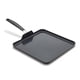 thumbnail image 1 of Plancha OXO Every Day antiadherente de 28 cm con mango de silicona, color negro, 1 of 3