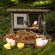 thumbnail image 5 of Adorno miniatura de gallinero retro de madera Hiawbon Family, 5 of 9