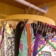 thumbnail image 3 of Organizador de corbatas de madera para colgar accesorios de armario masculino, ahorra espacio para guardar y exhibir., 3 of 8