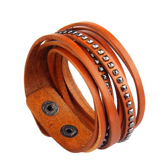 Rivet Punk PU Cuero Wrap Pulsera Multicapa Pulsera Ajustable Naranja