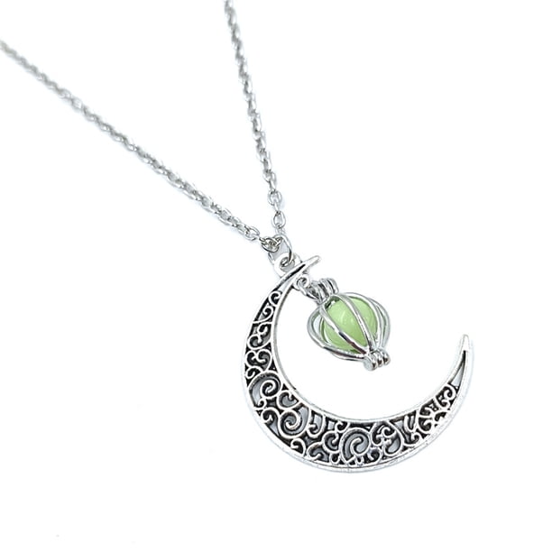 Glowing Luminous Moon Pumpkin Pendant Necklace - Perfect for Halloween and Nighttime Jewelry