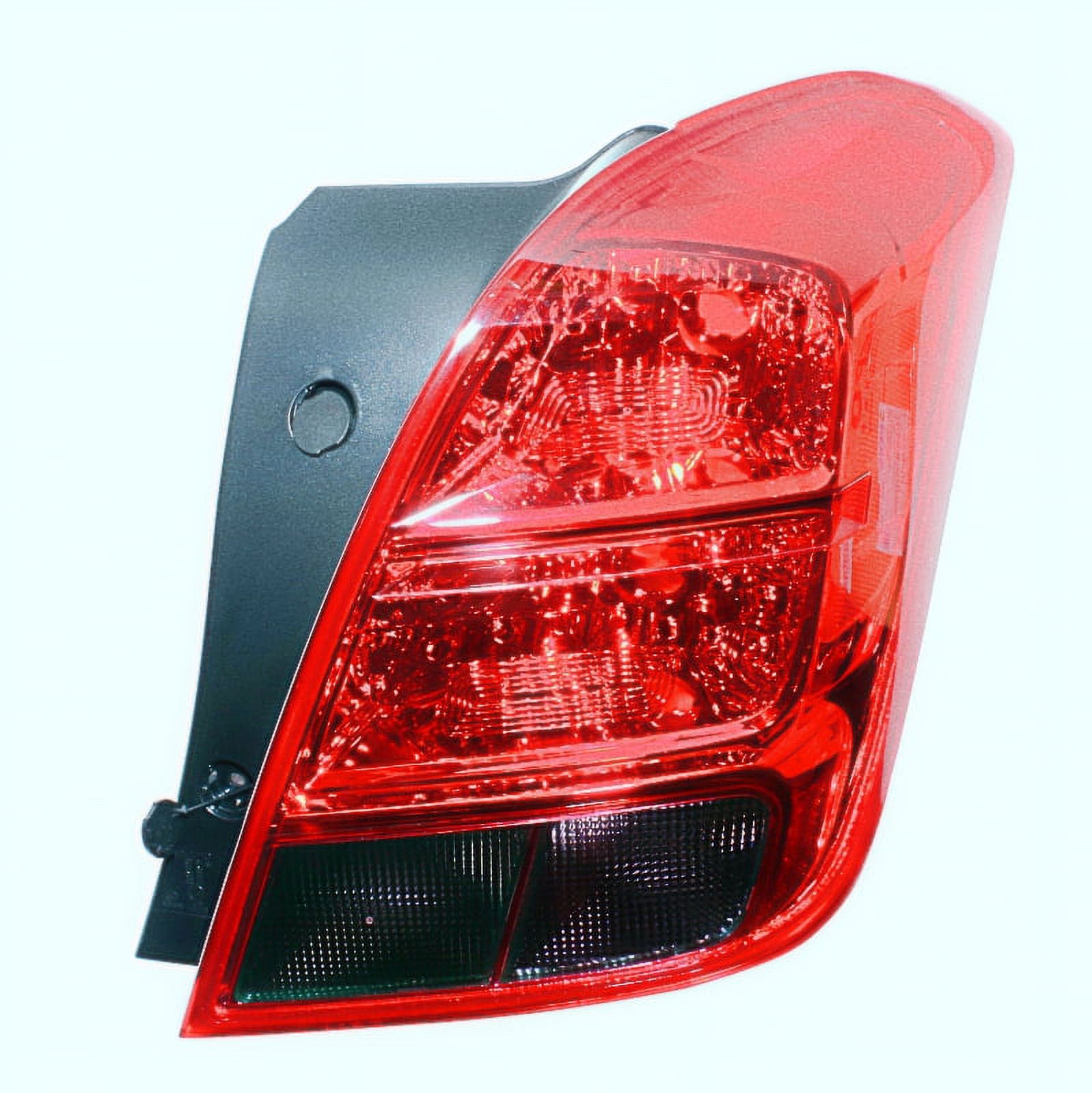 Repuestos Del Sol - Farol Trasero Derecho Chevrolet Tracker 1.8 F18D Dohc 16 Valv 2013 2016