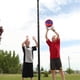 thumbnail image 3 of Pelota Tetherball GameSun Soft Touch con cuerda y mosquetón, 3 of 8