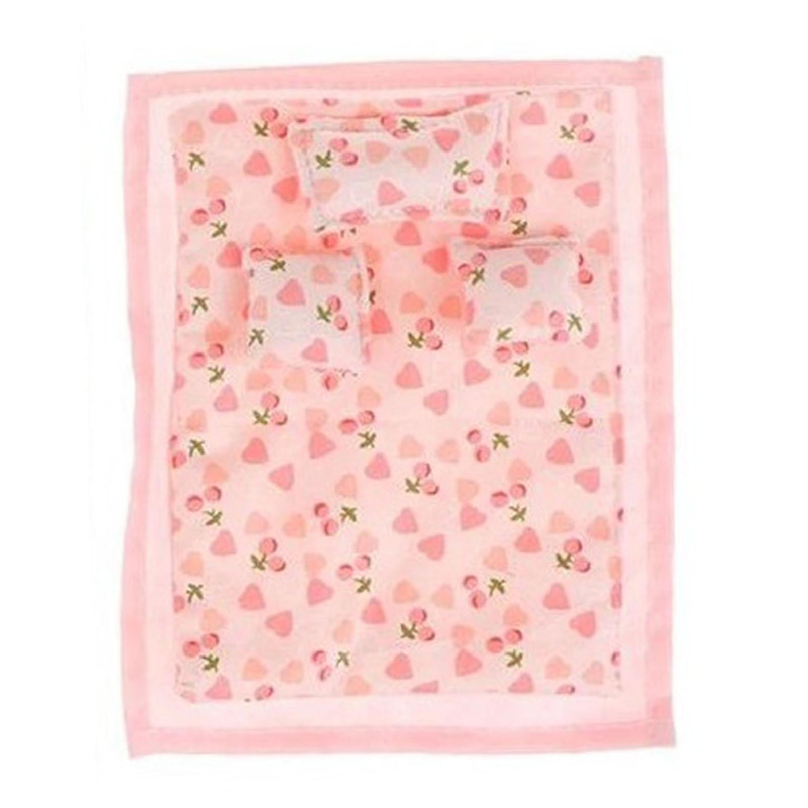 Magideal - Juego De Cama En Miniatura Para Casa De Muñecas 1:12, Juego De Cama Con Sábana, Edredón Y Almohadas Para Juego De Simulación, Decoración De Muñecas De Rosa