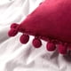 thumbnail image 3 of Cojín terciopelo con pompones 45X45 - Rojo, 3 of 3