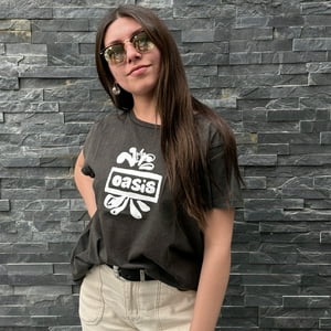 Polera Manga Corta Mujer Negro Playlist Oasis
