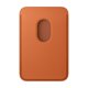 thumbnail image 2 of Billetera FineWoven para iPhone con MagSafe Apple color Naranja Fox, 2 of 5