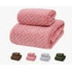 thumbnail image 1 of Juego De 2 Toallas De Baño Rosa, 1 of 3