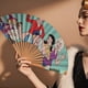 thumbnail image 3 of Las Nuevas Aventuras de Gilligan Abanico Plegable Chino, Abanico de Mano de Poliéster Plegable, Abanicos para Baile Fiesta Hogar, Adecuado para Hogar, Oficina, Fiesta, 3 of 6