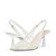 thumbnail image 3 of Zapato de Tacón Nikki para Mujer Betsey Johnson en Marfil con Punta Fina y Tira Trasera Talla 8, 3 of 3