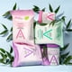 thumbnail image 4 of Toallitas limpiadoras desmaquillantes Almay, biodegradables, 25 unidades, 4 of 7