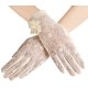 thumbnail image 1 of Guantes Bienvenu para mujer, pantalla táctil, encaje, color beige, 1 of 6