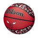 thumbnail image 3 of Baloncesto WILSON del equipo de la NBA Graffiti Chicago Bulls, talla 7, 3 of 7
