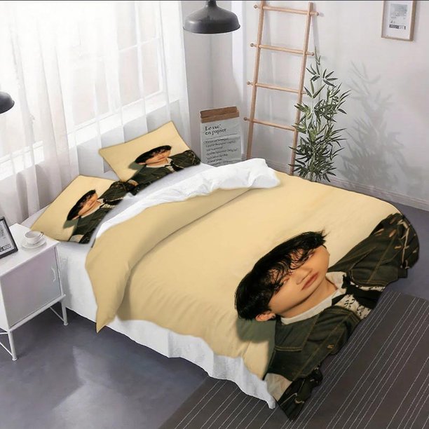 A Three-Piece Set Inspired by Changbin from The SKZ Boy Group Featuring a Printed Duvet Cover Set That Is Soft And Breathable