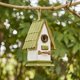 thumbnail image 2 of Birdhouse Glitzhome con techo verde de madera y jardín pintado a mano, 2 of 9